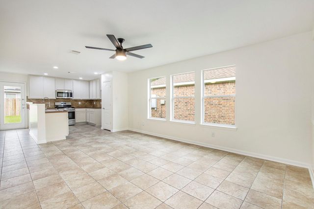 7719 Serene Wood Lane, Cypress, TX 77433