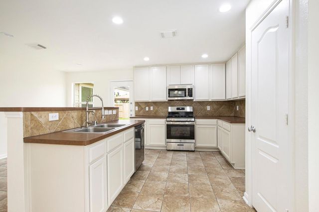 7719 Serene Wood Lane, Cypress, TX 77433