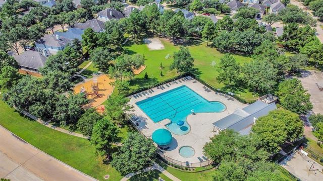 7719 Serene Wood Lane, Cypress, TX 77433