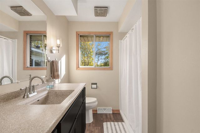 12414 68th Avenue, Allendale, MI 49401