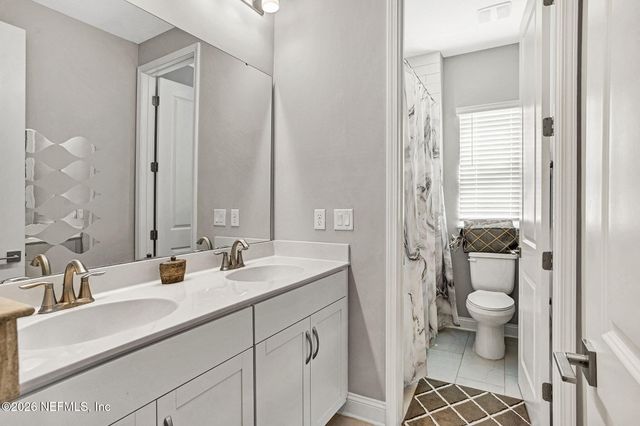 332 RUM RUNNER Way, St. Johns, FL 32259