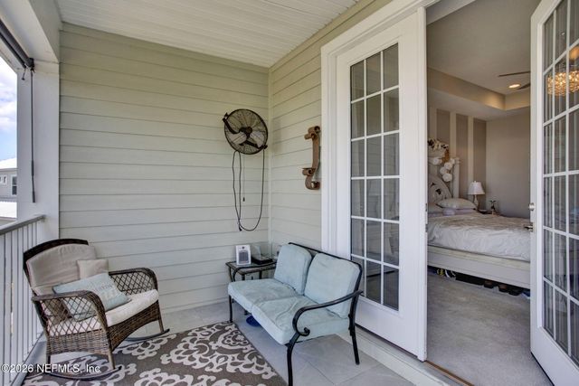 332 RUM RUNNER Way, St. Johns, FL 32259