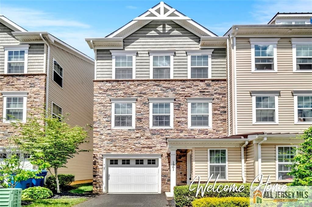 1501 Hights Farm Road 1501, Monroe, NJ 08831