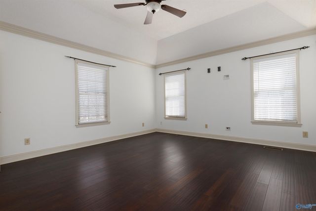 3203 Hillcrest Drive, Scottsboro, AL 35769