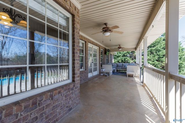 3203 Hillcrest Drive, Scottsboro, AL 35769