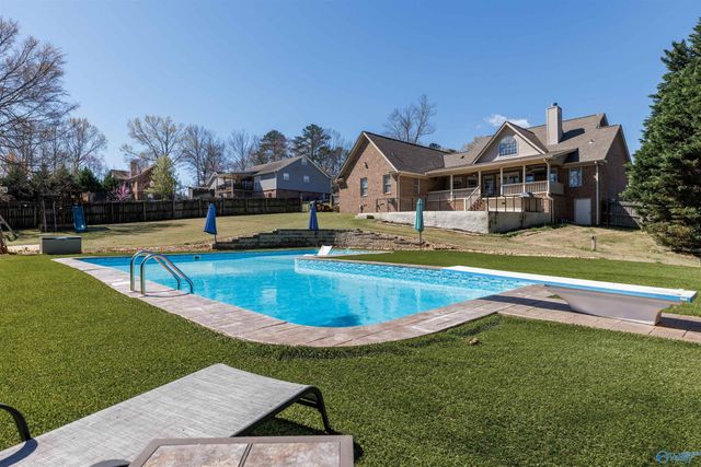 3203 Hillcrest Drive, Scottsboro, AL 35769