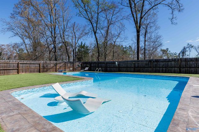 3203 Hillcrest Drive, Scottsboro, AL 35769