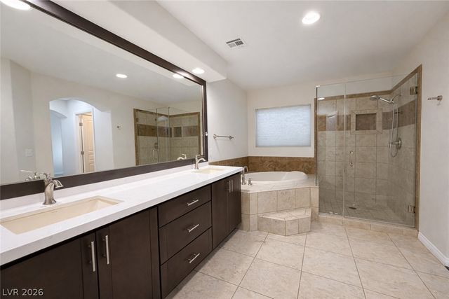 3741 Climbing Rose Street, Las Vegas, NV 89147