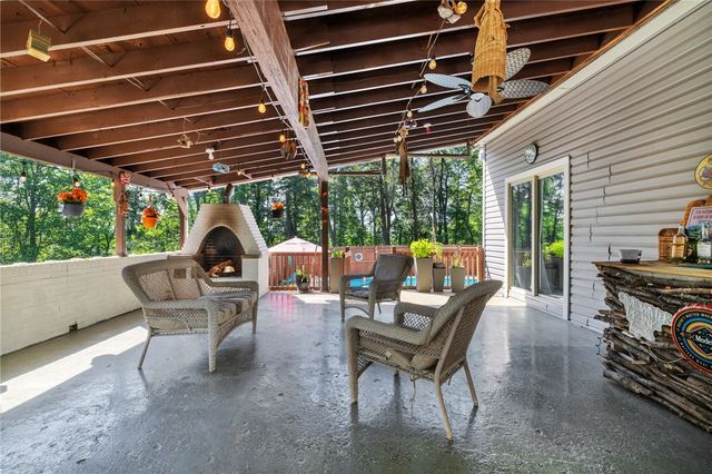112 Wagon Wheel Ln, Indiana Twp, PA 15238