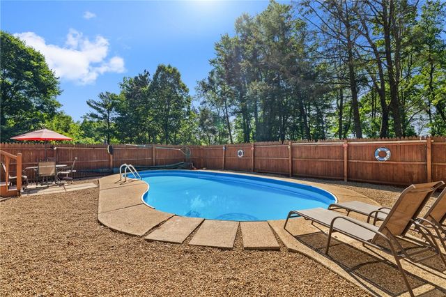 112 Wagon Wheel Ln, Indiana Twp, PA 15238