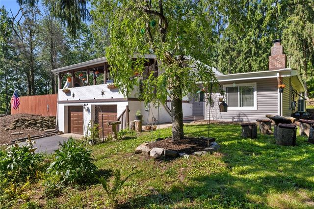 112 Wagon Wheel Ln, Indiana Twp, PA 15238