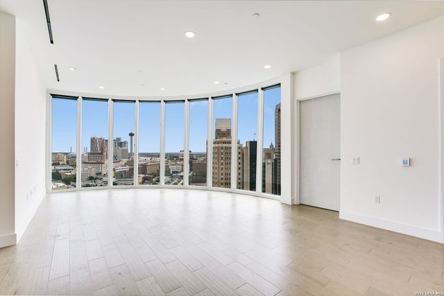 123 Lexington Ave Apt 1406, San Antonio, TX 78205
