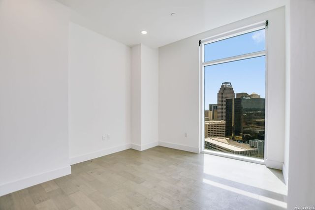 123 Lexington Ave Apt 1406, San Antonio, TX 78205