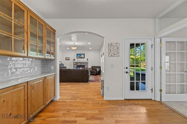 359 Annie Glade Drive, Bozeman, MT 59718