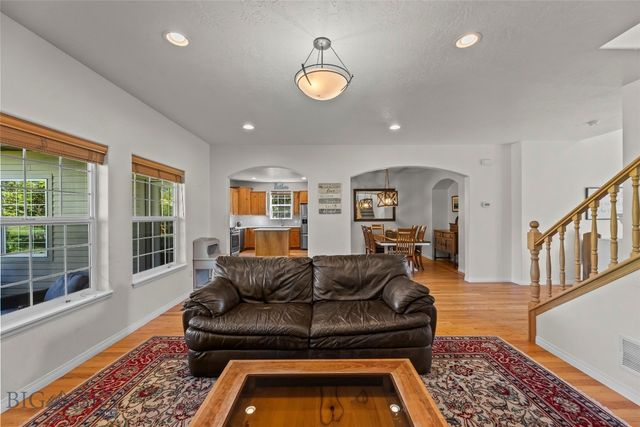 359 Annie Glade Drive, Bozeman, MT 59718