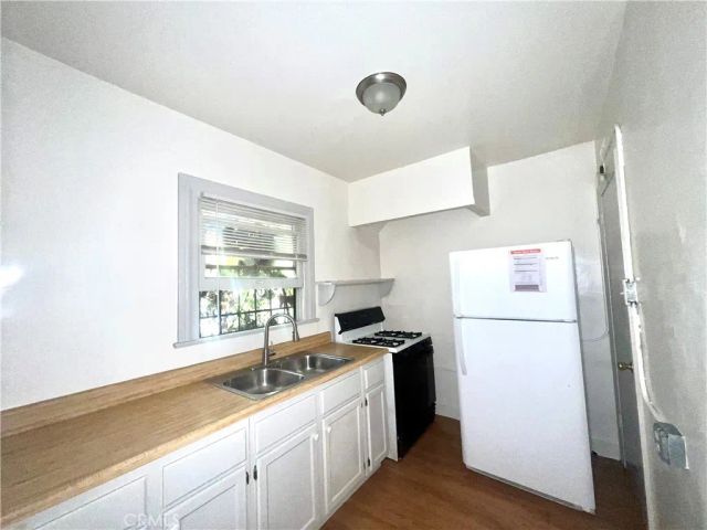 124 S Westmoreland Ave, Los Angeles, CA 90004