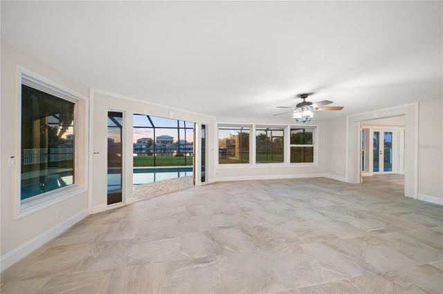 402 HARBOR VIEW LANE, Largo, FL 33770