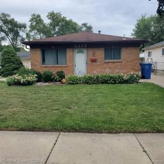 5397 Jackson Street, Dearborn Heights, MI 48125