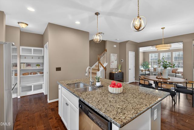 1003 Metropolitan Drive, Durham, NC 27713