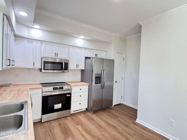 568 Bald Eagle Drive, Vass, NC 28394