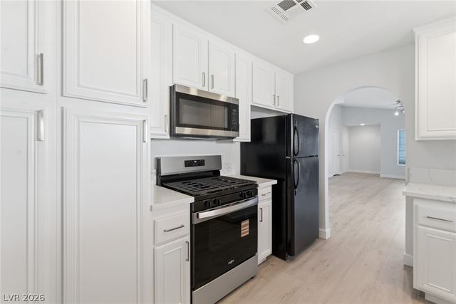 5449 Bugle Way 104, Las Vegas, NV 89108