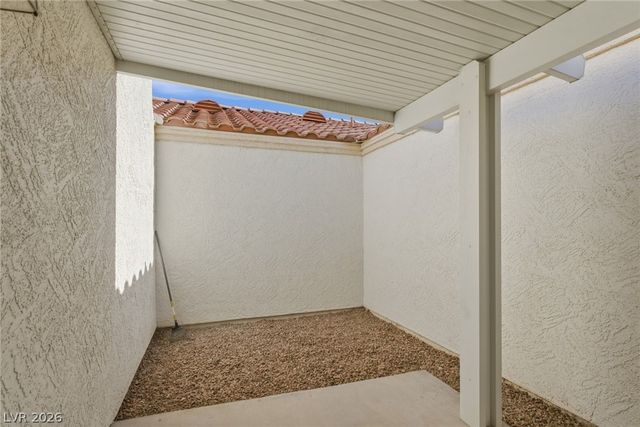 5449 Bugle Way 104, Las Vegas, NV 89108