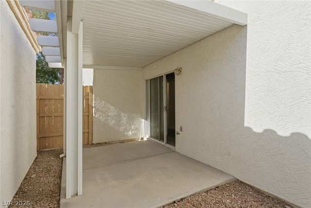 5449 Bugle Way 104, Las Vegas, NV 89108