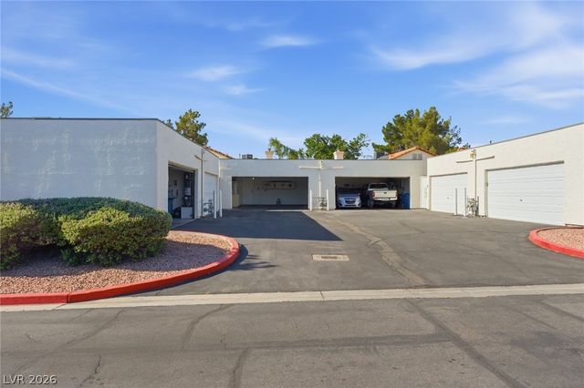 5449 Bugle Way 104, Las Vegas, NV 89108