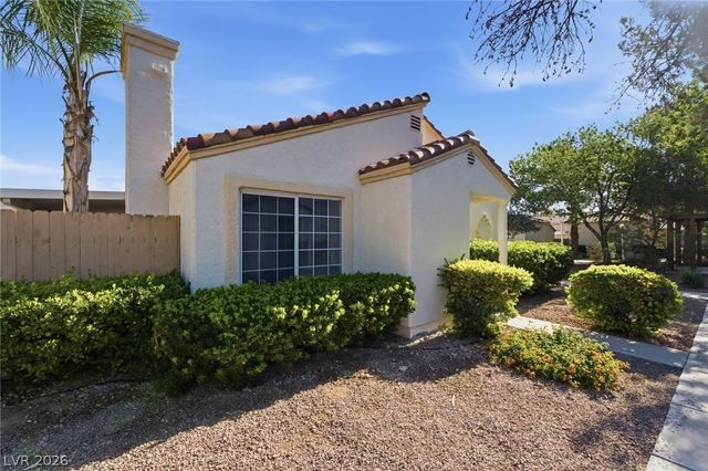 5449 Bugle Way 104, Las Vegas, NV 89108