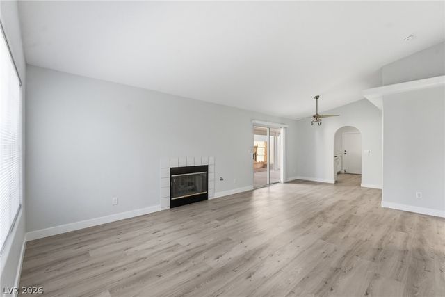 5449 Bugle Way 104, Las Vegas, NV 89108