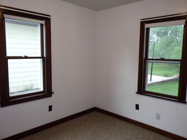89 TORREY STREET, Clintonville, WI 54929