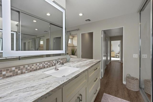 613 Desert West Drive, Rancho Mirage, CA 92270