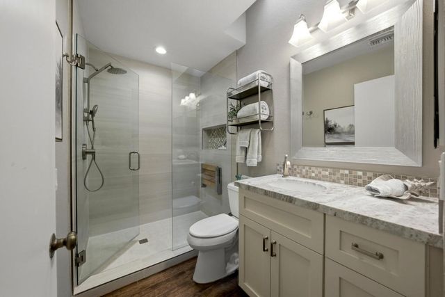 613 Desert West Drive, Rancho Mirage, CA 92270