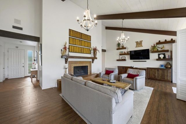 613 Desert West Drive, Rancho Mirage, CA 92270