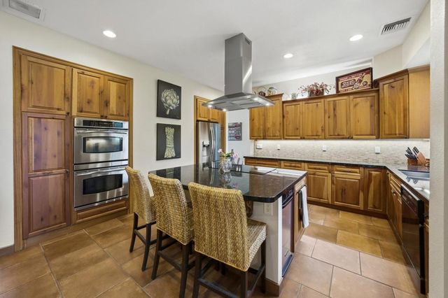 613 Desert West Drive, Rancho Mirage, CA 92270