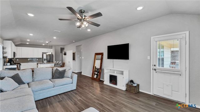 1711 Stone House, New Braunfels, TX 78132