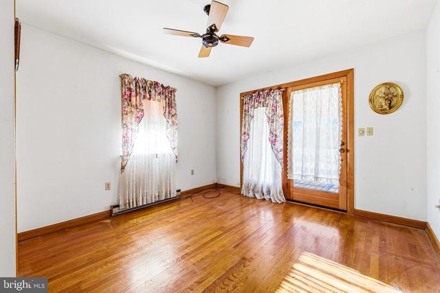 115 SUNSET DR, Stanley, VA 22851