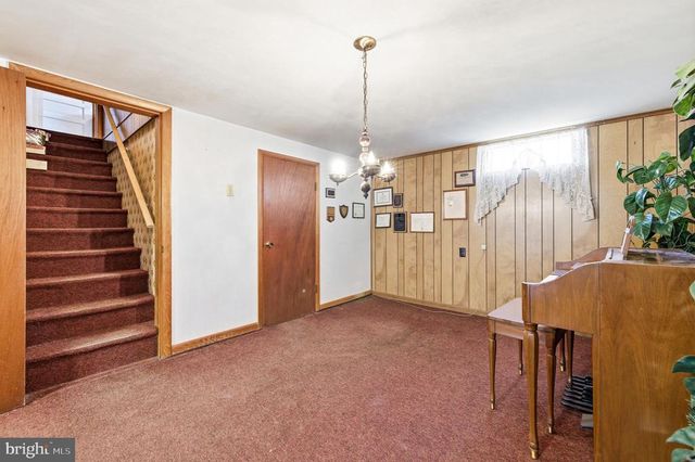 115 SUNSET DR, Stanley, VA 22851