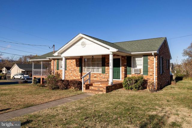 115 SUNSET DR, Stanley, VA 22851