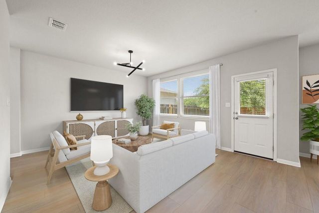1209 Falconer WAY, Austin, TX 78748