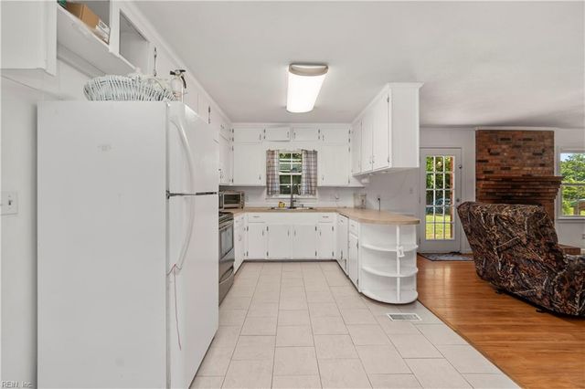 306 Jessup ST, Elizabeth City, NC 27909