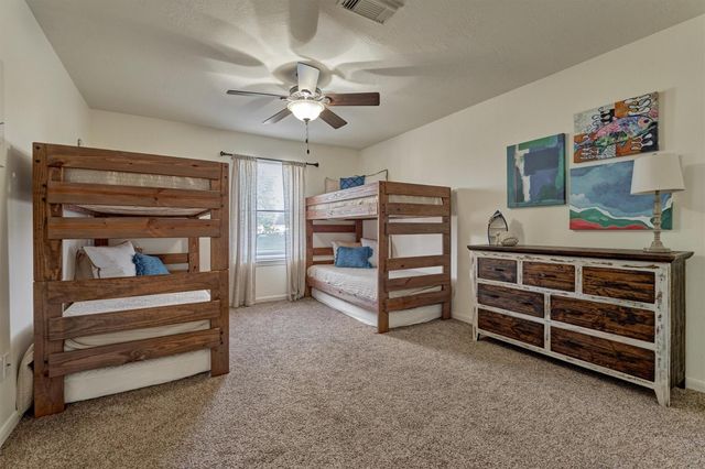 157 Capetown, Conroe, TX 77356