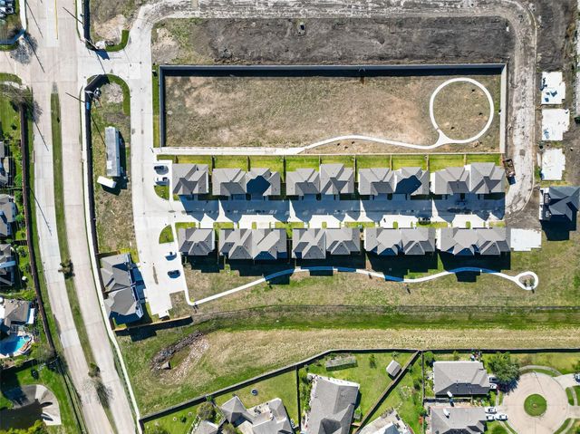 6702 Metro Blvd 52, Houston, TX 77083