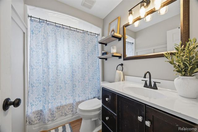 35314 Richland Street, Livonia, MI 48150