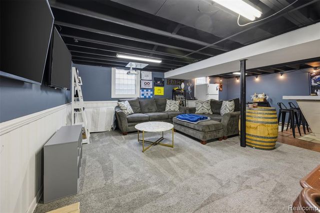 35314 Richland Street, Livonia, MI 48150