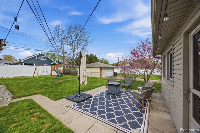 35314 Richland Street, Livonia, MI 48150