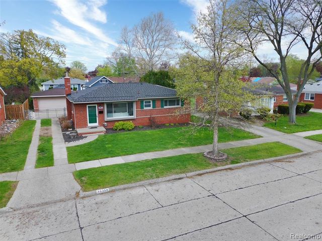 35314 Richland Street, Livonia, MI 48150