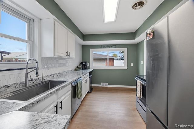 35314 Richland Street, Livonia, MI 48150