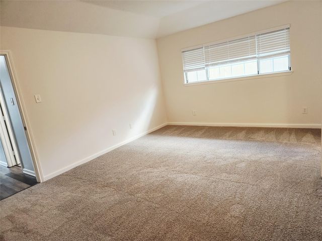 5107 Whittier Oaks Drive, Friendswood, TX 77546