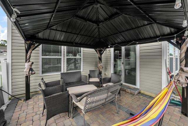 5171 MacClellan Street N, Groveport, OH 43125